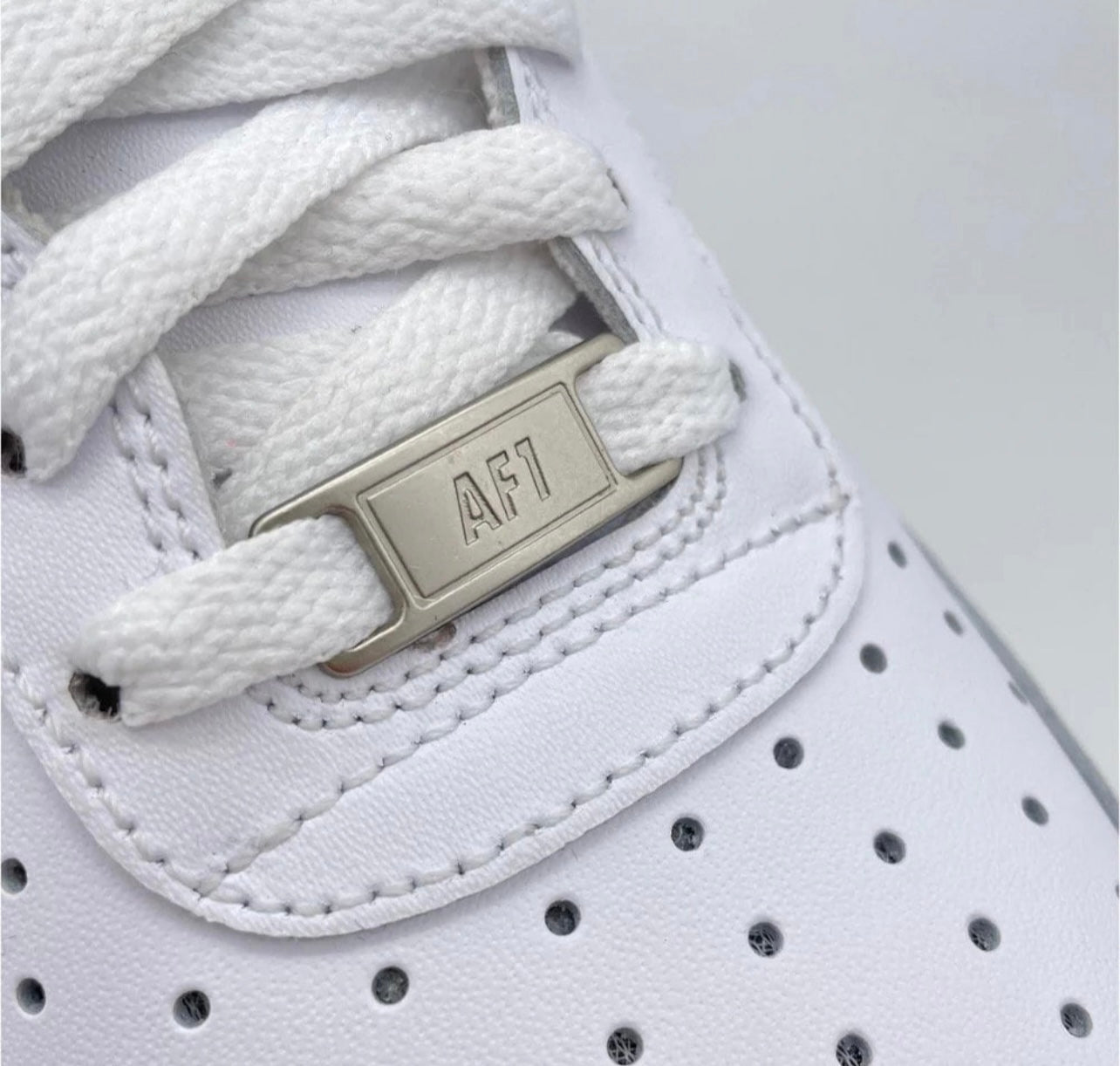 WHITE LACES