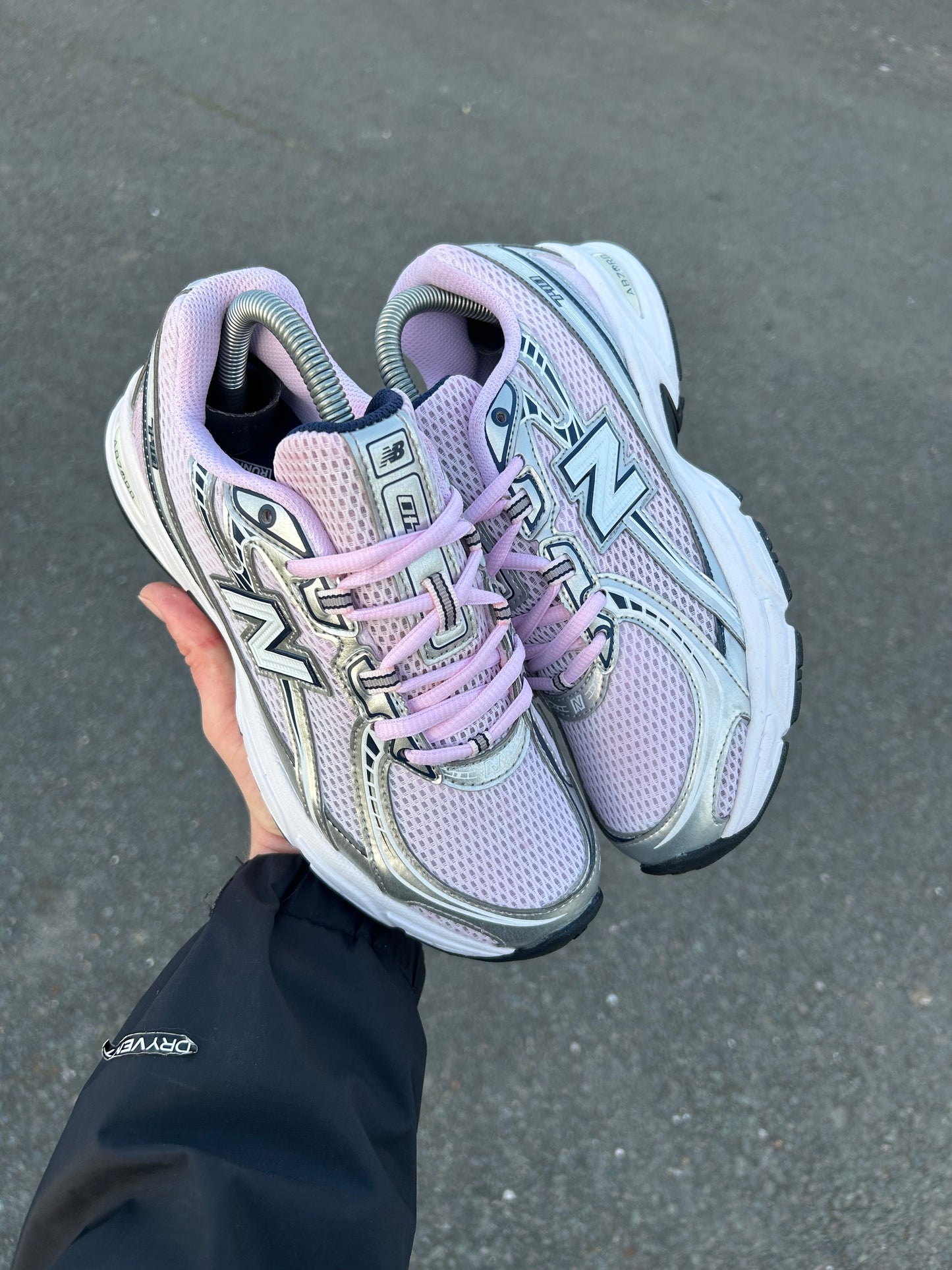 SKY PINK